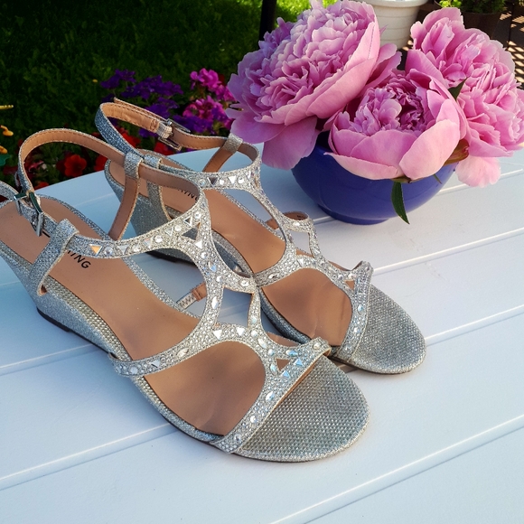 Women's Silver Wedges - Picture 2 of 3